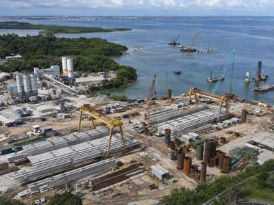 Canteiro de obras produz estruturas para a Ponte Salvador-Itaparica