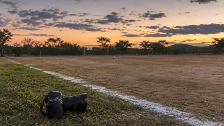 Fotógrafo morre em Feira de Santana após ser agredido em partida de futebol em Serra Preta<span style='display:block;font-size:0.55em;font-weight:400;line-height:1.35;color:#555;margin-top:10px'>Ricardo Sena Santos, de 37 anos, estava internado desde 9 de agosto e tentava separar uma briga quando foi atingido.</span>