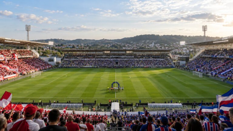 Estádio em Bragança Paulista preparado para o jogo entre Bragantino e Bahia