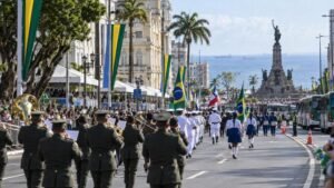 Desfile cívico-militar de 7 de Setembro no Centro de Salvador