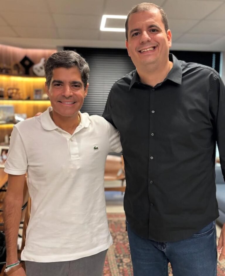 Coordenador da campanha de ACM Neto é condenado a devolver R$ 8,9 milhões por irregularidades em contrato<span style='display:block;font-size:0.55em;font-weight:400;line-height:1.35;color:#555;margin-top:10px'>Ex-prefeito de Xique-Xique ocupou cargo na gestão Bruno Reis, na Prefeitura de Salvador, por indicação de ACM Neto</span>