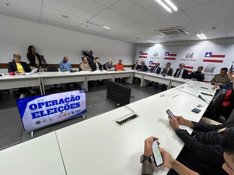 Coletiva de apresentação da Operação Eleições 2026, no Centro de Operações e Inteligência, em Salvador