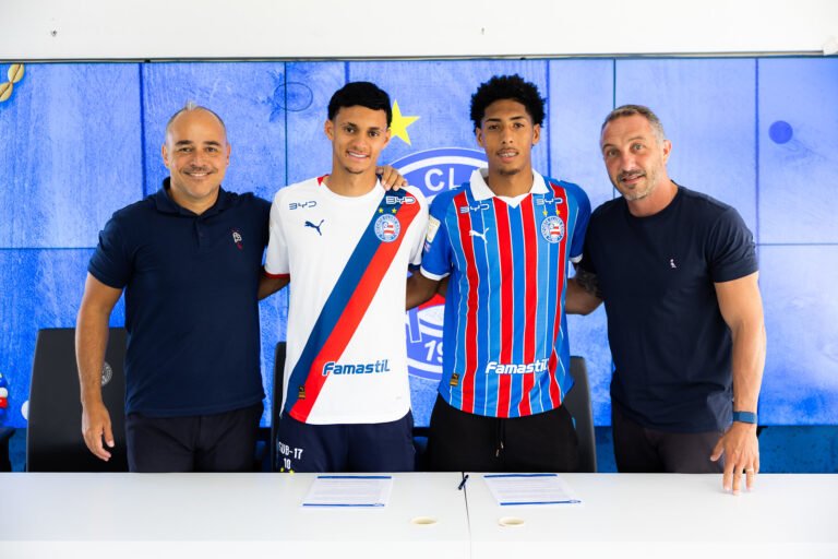 Bahia assina contrato profissional com Daniel David e Jonathan Marinho<span style='display:block;font-size:0.55em;font-weight:400;line-height:1.35;color:#555;margin-top:10px'>Atacante campeão da Copa do Nordeste Sub-20 e lateral da seleção sub-16 têm vínculos até setembro de 2029.</span>