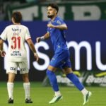 Jogadores de Palmeiras e Bahia na partida de 8 de outubro de 2026