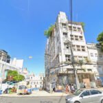 Fachada do antigo prédio da Embasa na Avenida Sete de Setembro, em Salvador, em registro do Google Street View.